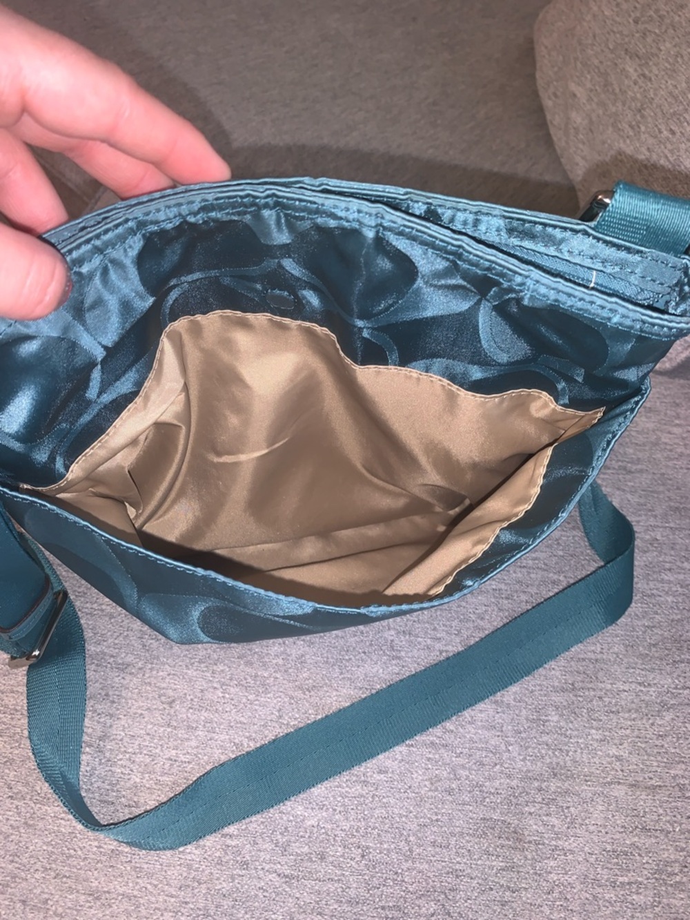 Coach Getaway Signature Nylon Crossbody File Bag in Turquoise - Picture 7 of 10